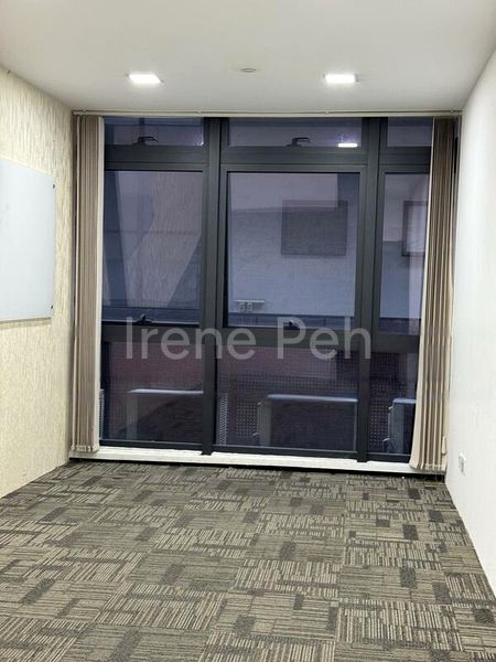 Light Industrial (B1) for Sale in  Woodlands Horizon - Image 3